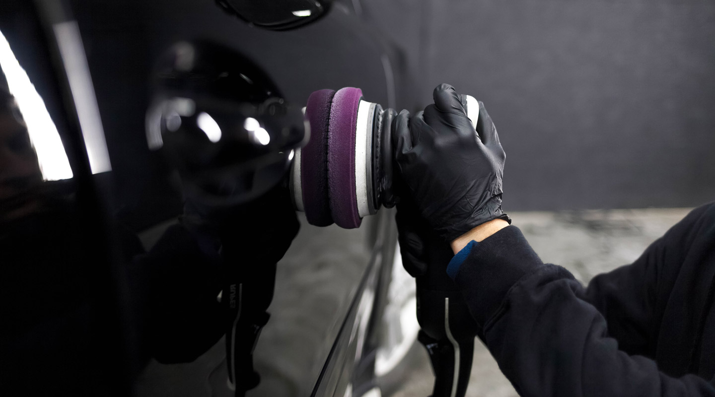 Ceramic-Coating-vs-Wax-Which-Is-Better-for-Wilmington-Drivers